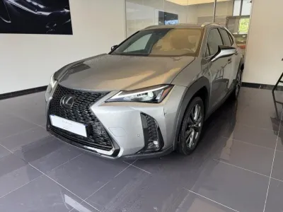 LEXUS UX 250h F SPORT Design 2WD occasion 2023 - Photo 1