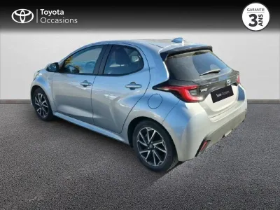 TOYOTA Yaris 116h Design 5p MY22 occasion 2022 - Photo 2