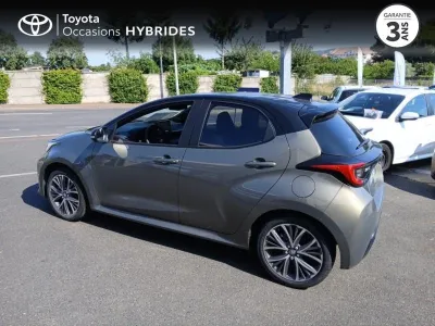 TOYOTA Yaris 116h Collection 5p MC24 occasion 2025 - Photo 2