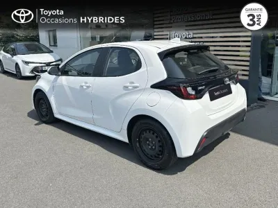 TOYOTA Yaris 116h Dynamic 5p MY22 occasion 2023 - Photo 2