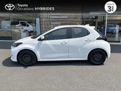 TOYOTA Yaris 116h Dynamic 5p MY22 occasion 2023 - Photo 3