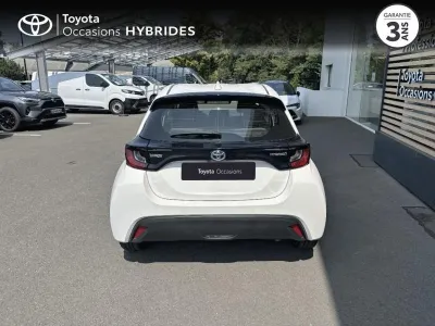 TOYOTA Yaris 116h Dynamic 5p MY22 occasion 2023 - Photo 4
