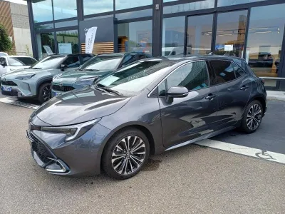 TOYOTA Corolla 1.8 140ch Design MY24 occasion 2025 - Photo 2