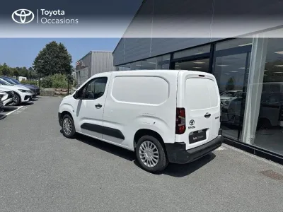 TOYOTA PROACE CITY Medium 100 D-4D Business RC23 occasion 2022 - Photo 2