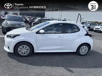 TOYOTA Yaris 116h Dynamic 5p MY22 occasion 2023 - Photo 3