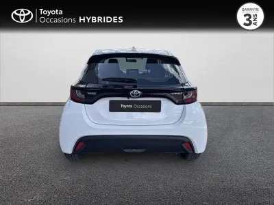 TOYOTA Yaris 116h Dynamic 5p MY22 occasion 2023 - Photo 4