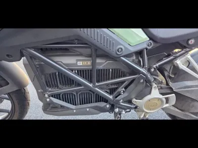 ZERO MOTORCYCLE DSR X ZF17.3 occasion 2022 - Photo 3