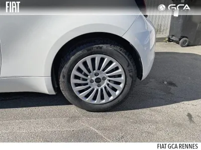 FIAT 500 e 95ch Action occasion 2023 - Photo 4