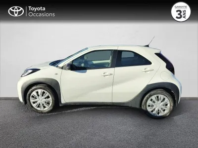 TOYOTA Aygo X 1.0 VVT-i 72ch Dynamic occasion 2022 - Photo 3