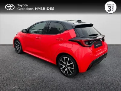 TOYOTA Yaris 116h Première 5p occasion 2021 - Photo 2
