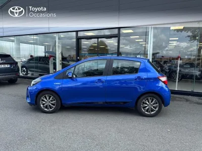 TOYOTA Yaris 100h Dynamic 5p RC19 occasion 2019 - Photo 3