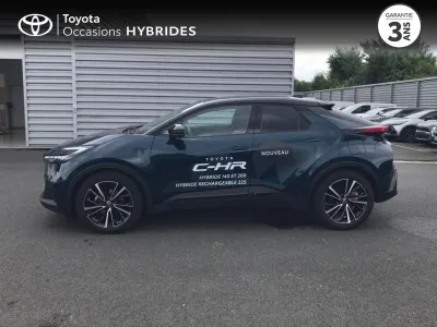 TOYOTA C-HR 1.8 140ch Collection NG23 occasion 2024 - Photo 3