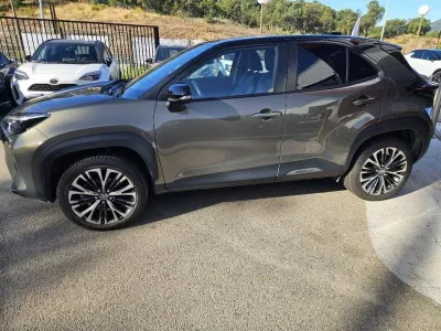 TOYOTA Yaris Cross 116h Collection AWD-i MY22 occasion 2022 - Photo 4
