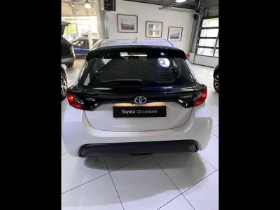 TOYOTA Yaris 116h Dynamic 5p MY22 occasion 2023 - Photo 3