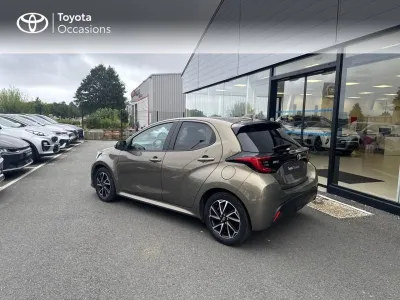 TOYOTA Yaris 116h Design Pack 5p MY22 occasion 2022 - Photo 2