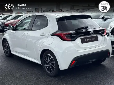 TOYOTA Yaris 116h Design 5p occasion 2021 - Photo 2