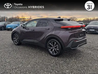 TOYOTA C-HR 1.8 140ch Design PackConf occasion 2024 - Photo 2