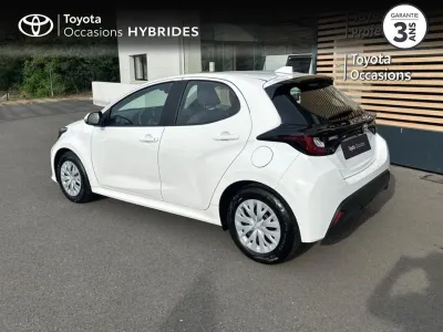 TOYOTA Yaris 116h Dynamic 5p MY22 occasion 2023 - Photo 2