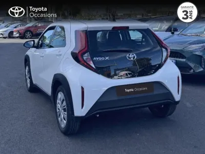 TOYOTA Aygo X 1.0 VVT-i 72ch Dynamic occasion 2023 - Photo 2
