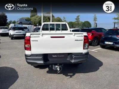 TOYOTA Hilux 2.4 D-4D Simple Cabine LeCap 2WD RC23 occasion 2024 - Photo 4