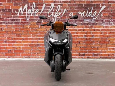 BMW C CE04 11kW + Quick Charge occasion 2022 - Photo 4