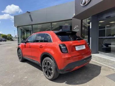 FIAT 600 e 156ch 54kWh La Prima occasion 2023 - Photo 4