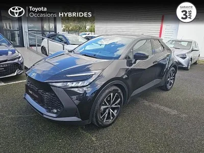 TOYOTA C-HR 1.8 140ch Design NG23 occasion 2024 - Photo 1