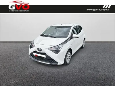 TOYOTA Aygo 1.0 VVT-i 72ch x-play 5p MY21 occasion 2021 - Photo 1