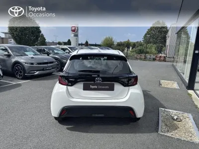 TOYOTA Yaris 116h Dynamic 5p MY22 occasion 2022 - Photo 4