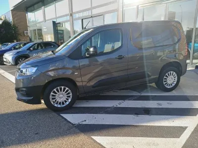 TOYOTA PROACE CITY Medium 100 D-4D Business RC23 occasion 2023 - Photo 3