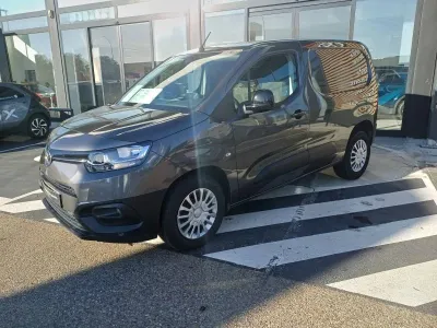 TOYOTA PROACE CITY Medium 100 D-4D Business RC23 occasion 2023 - Photo 2
