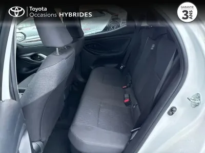 TOYOTA Yaris 116h Design 5p MY22 occasion 2023 - Photo 4