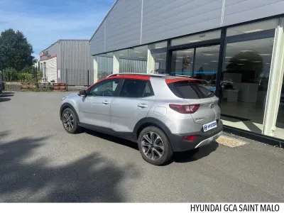 KIA Stonic 1.0 T-GDi 100ch MHEV Launch Edition iBVM6 occasion 2021 - Photo 2