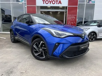 TOYOTA C-HR 184h Graphic 2WD E-CVT MC19 occasion 2020 - Photo 2