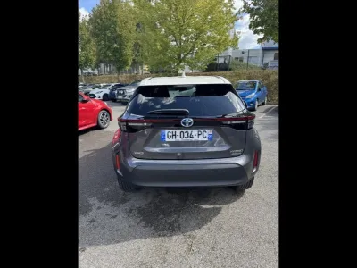 TOYOTA Yaris Cross 116h Collection AWD-i MY21 occasion 2022 - Photo 3