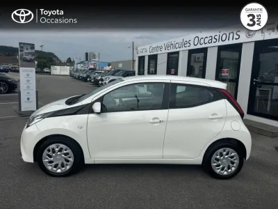 TOYOTA Aygo 1.0 VVT-i 69ch x-play x-shift 5p occasion 2019 - Photo 3
