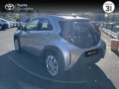 TOYOTA Aygo X 1.0 VVT-i 72ch Dynamic occasion 2022 - Photo 2