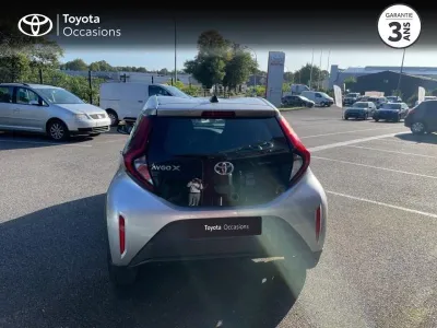 TOYOTA Aygo X 1.0 VVT-i 72ch Dynamic occasion 2022 - Photo 4