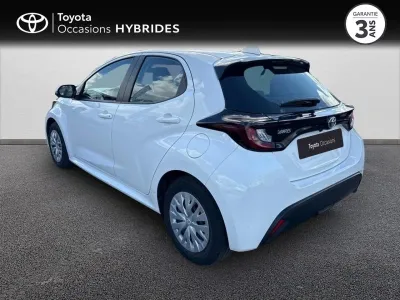 TOYOTA Yaris 116h Dynamic 5p MY22 occasion 2023 - Photo 2