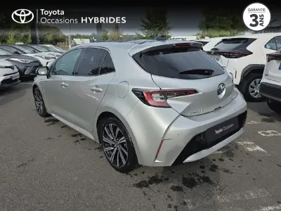 TOYOTA Corolla 122h Design MY22 occasion 2021 - Photo 2