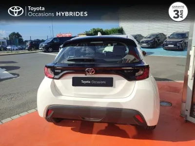 TOYOTA Yaris 116h Dynamic Business 5p + Programme Toyota Experience MY22 occasion 2024 - Photo 4