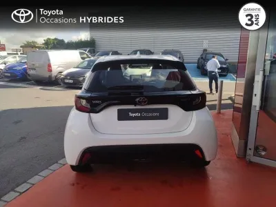 TOYOTA Yaris 116h Dynamic Business + Programme Toyota Experience 5p MC24 occasion 2024 - Photo 4
