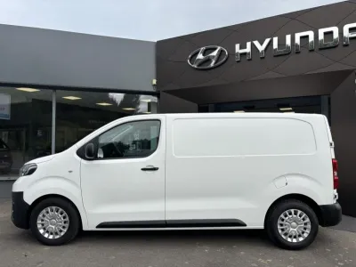 TOYOTA PROACE Verso Compact 115 D-4D Dynamic occasion 2017 - Photo 2