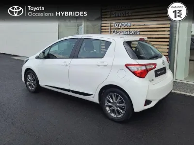 TOYOTA Yaris 90 D-4D Dynamic 5p occasion 2017 - Photo 2