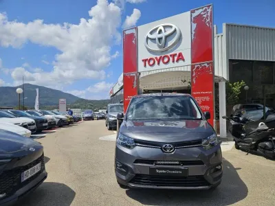 TOYOTA PROACE CITY Medium 130 D-4D Business RC21 occasion 2021 - Photo 1