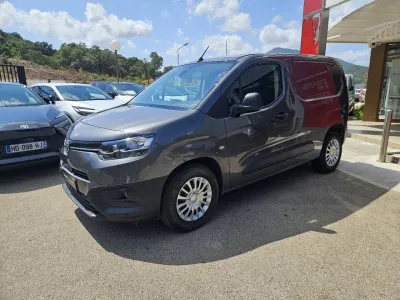 TOYOTA PROACE CITY Medium 130 D-4D Business RC21 occasion 2021 - Photo 3