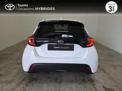 TOYOTA Yaris 116h Design 5p MY22 occasion 2023 - Photo 4