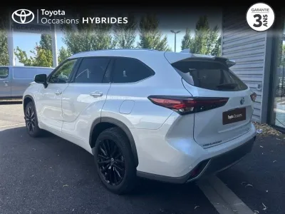 TOYOTA Highlander 2.5 Hybrid 248ch Lounge AWD-I MY24 occasion 2024 - Photo 2