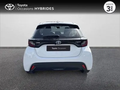 TOYOTA Yaris 116h Dynamic Business 5p + Programme Beyond Zero Academy MY22 occasion 2023 - Photo 4