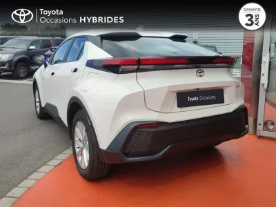 TOYOTA C-HR 1.8 Hybride 122ch Dynamic E-CVT occasion 2024 - Photo 2